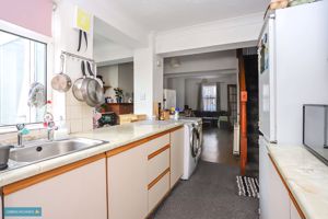 Kitchen- click for photo gallery